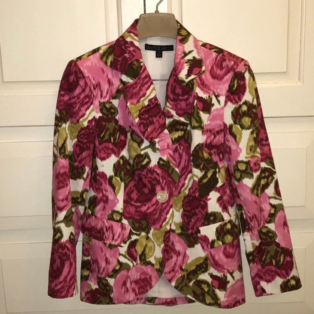 Gorgeous spring floral Lafayette 148 Jacket